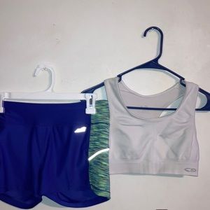 Women’s athletic apparel size medium!